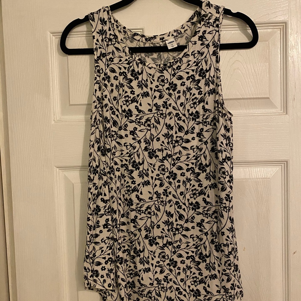 Luxe Swing Tank